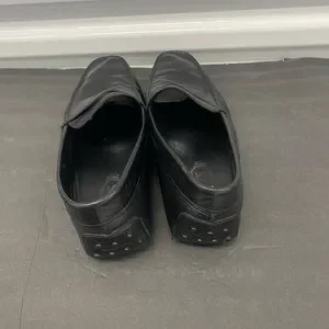 Tod’s Black Driving Shoes Slip On Men’s Black. Offers welcome. Man BLACK Gommino Loafers in Leather XXM22L0IX80D908MCB999  main image 2
